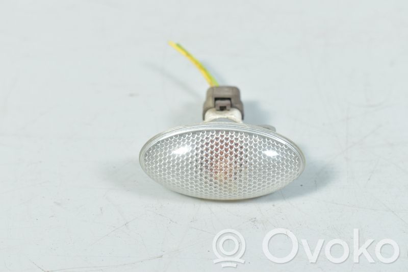 Front indicator light   632574