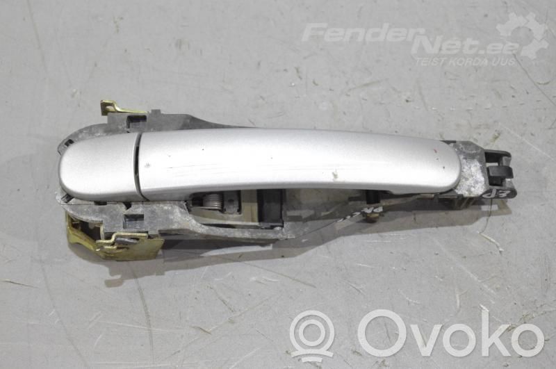Volkswagen PASSAT B5 Manecilla/asa externa de la puerta delantera 
