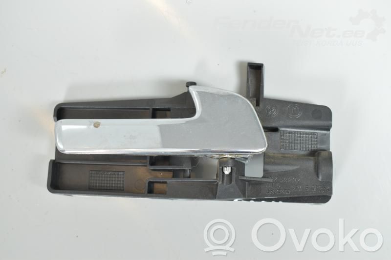 Front door interior handle   156054465