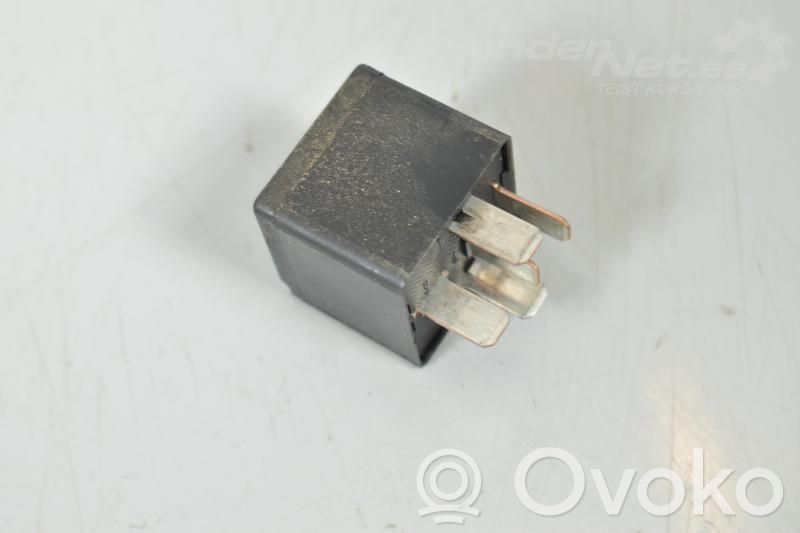 Muu rele   V23136A1X20,LJA6707AA