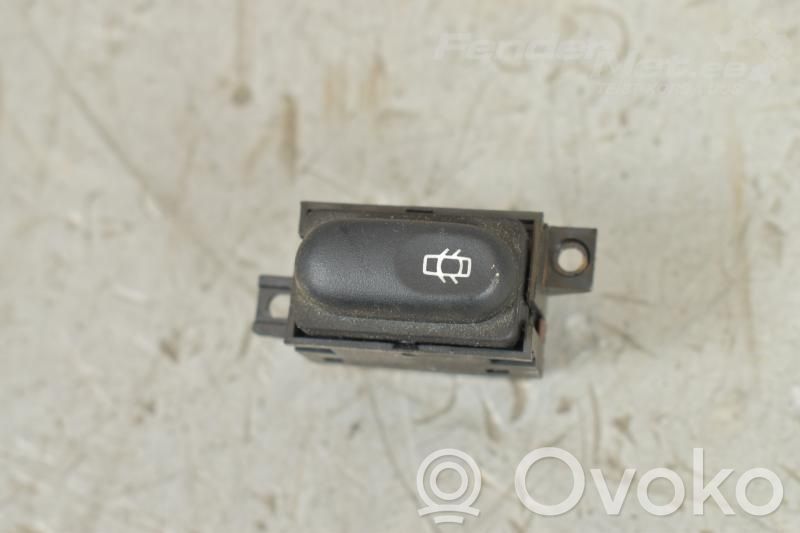 Renault Kangoo I Central locking switch button 