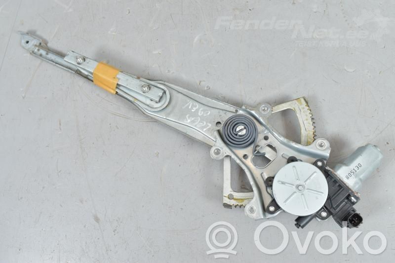 Subaru Legacy Regulador de puerta delantera con motor 
