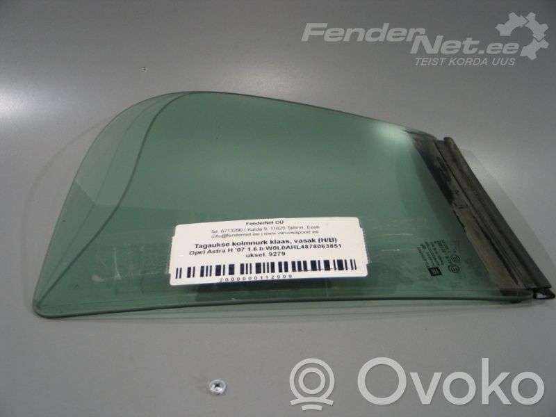 Opel Astra H Ventanilla de ventilación de la puerta trasera 
