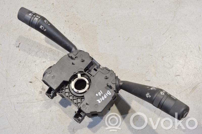 Peugeot Bipper Daudzfunkciju vadības slēdzis / poga 