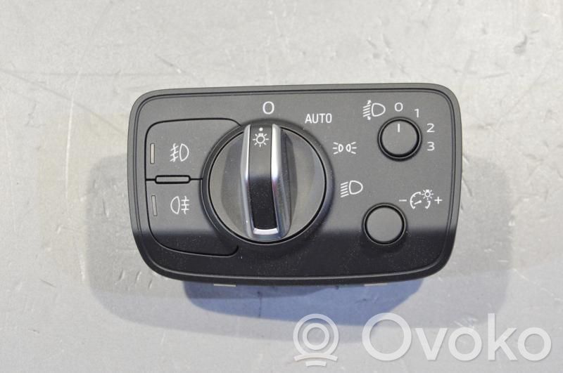 Lukturu slēdzis   8V0941531AJ5PR