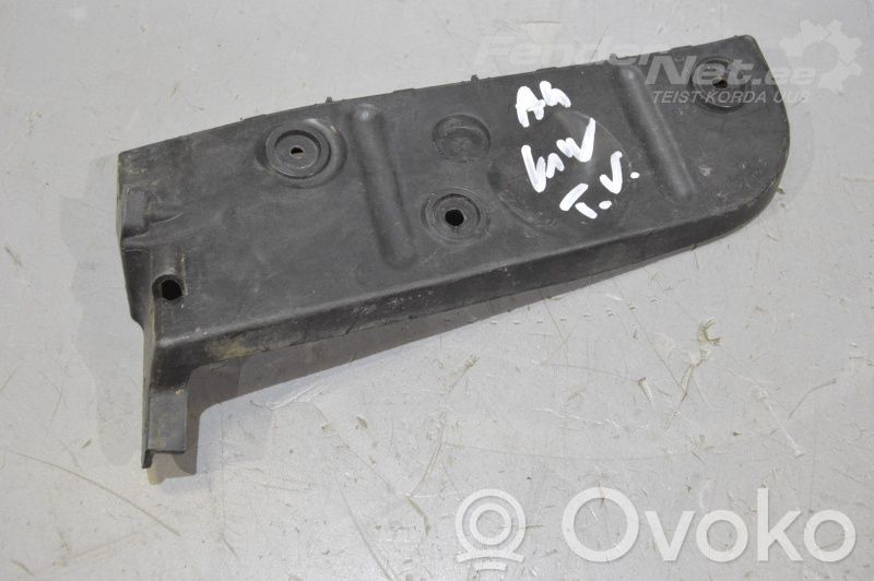 Audi A4 S4 B6 8E 8H Staffa di rinforzo montaggio del paraurti posteriore 