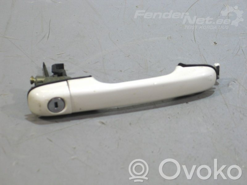 Volvo 850 Front door exterior handle/bracket 