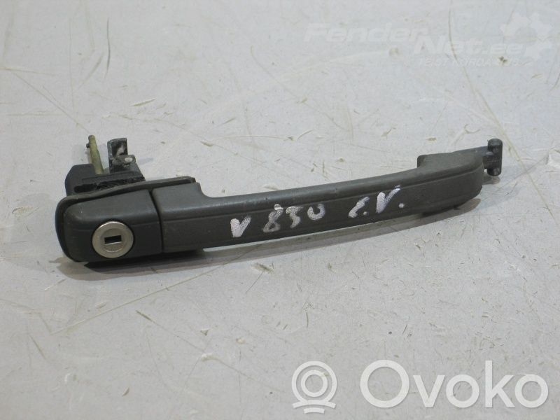 Volvo 850 Front door exterior handle/bracket 