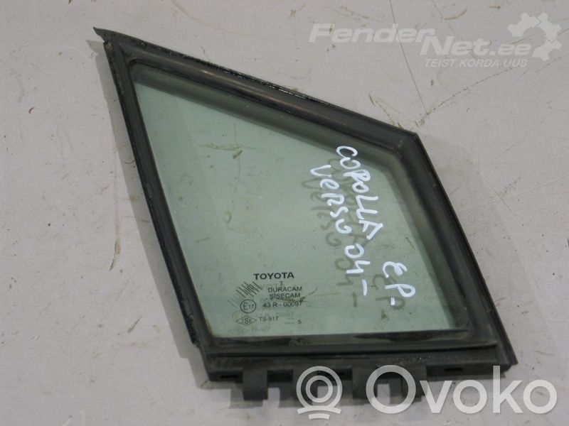 Toyota Corolla Verso AR10 Ventanilla de ventilación de la puerta delantera cuatro puertas 
