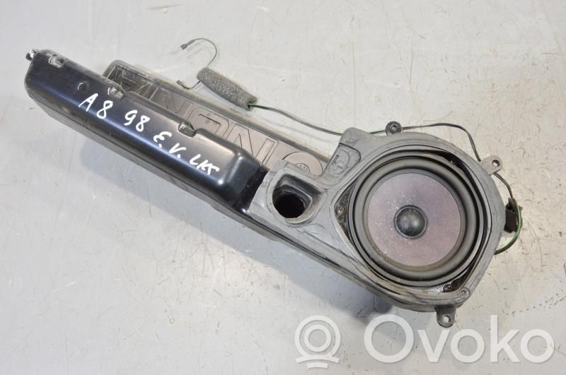 Altavoz de la puerta delantera   4D0035381