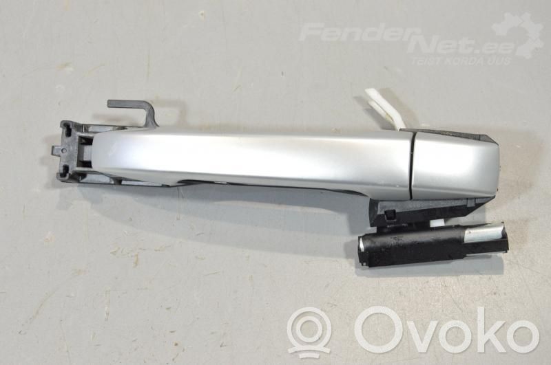 Subaru Forester SH Manecilla/asa externa de la puerta trasera 