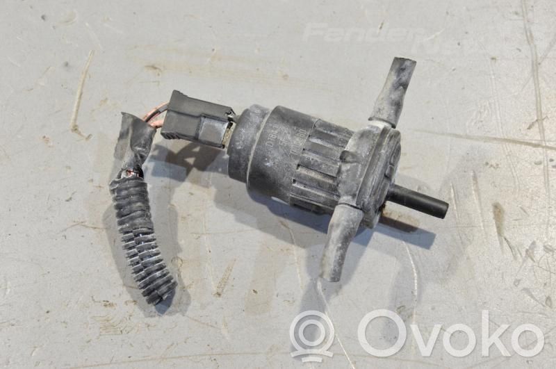Fiat Punto (188) Windscreen/windshield washer pump 