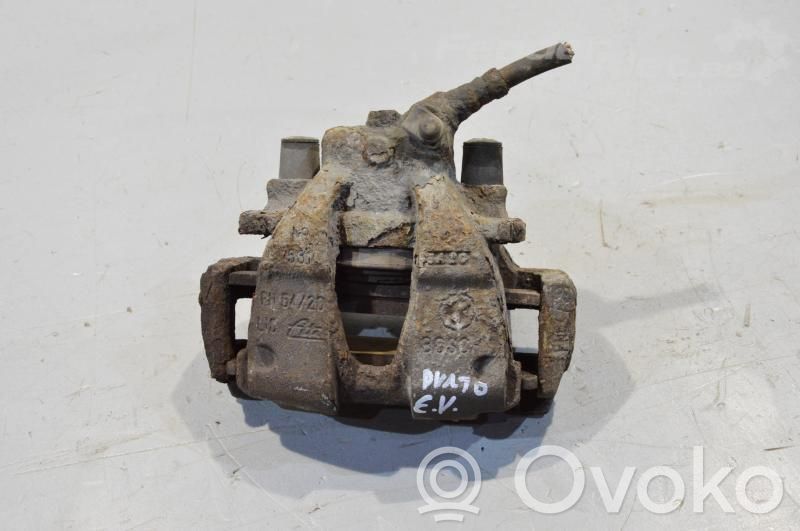 Fiat Punto (188) Etujarrusatula 