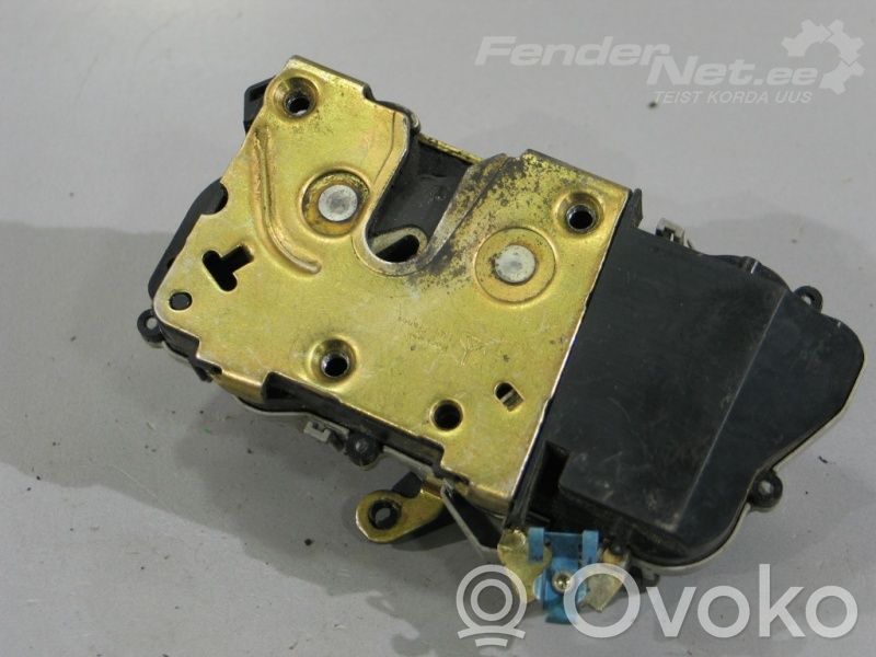 Citroen Berlingo Front door lock 