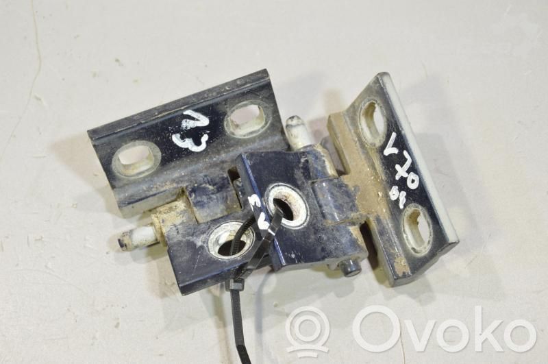 Volvo V70 Front door hinge set 