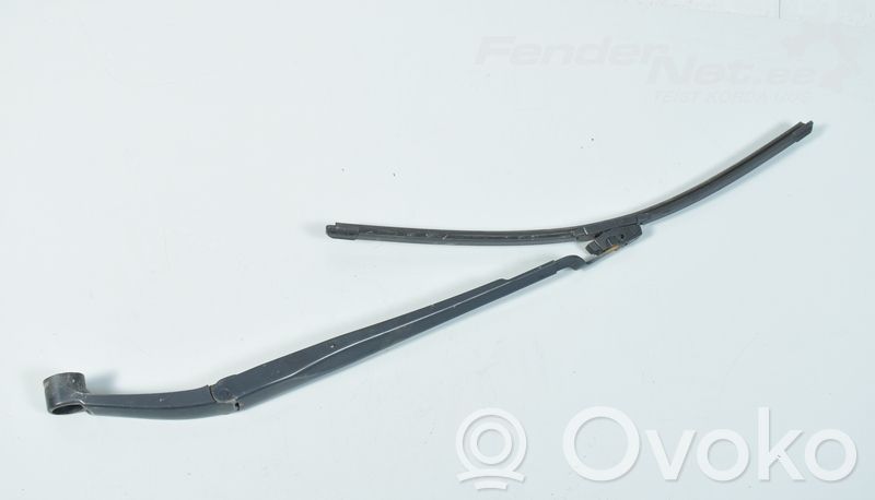KIA Ceed Front wiper blade arm 