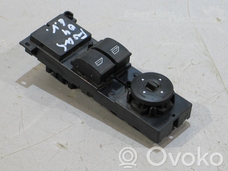 Ford Focus Electric window control switch 