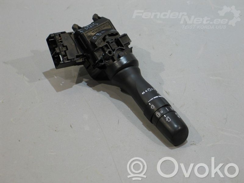 Toyota Auris 150 Interruptor del limpiaparabrisas 