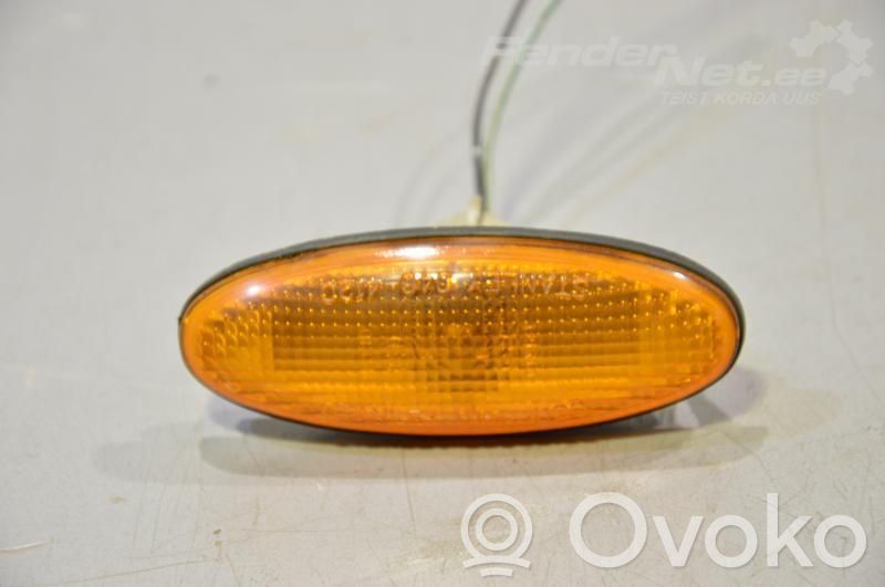Mazda 626 Front fender indicator light 