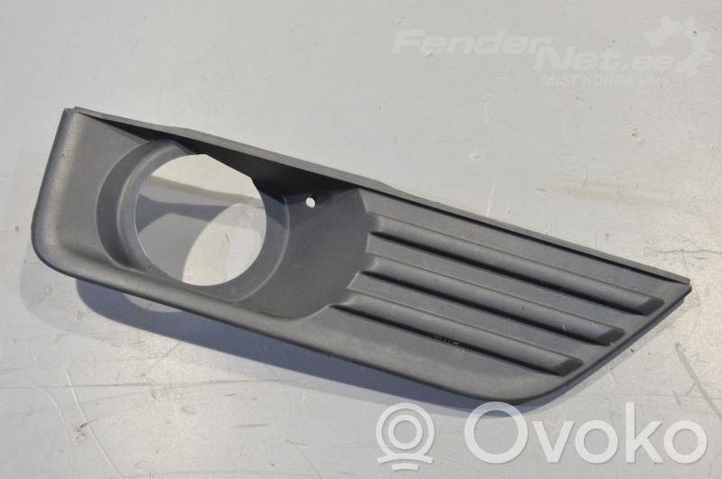 Ford Focus Front fog light trim/grill 