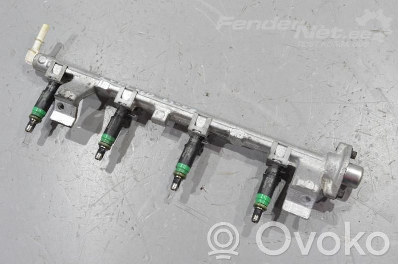Ford Focus Fuel splitter 