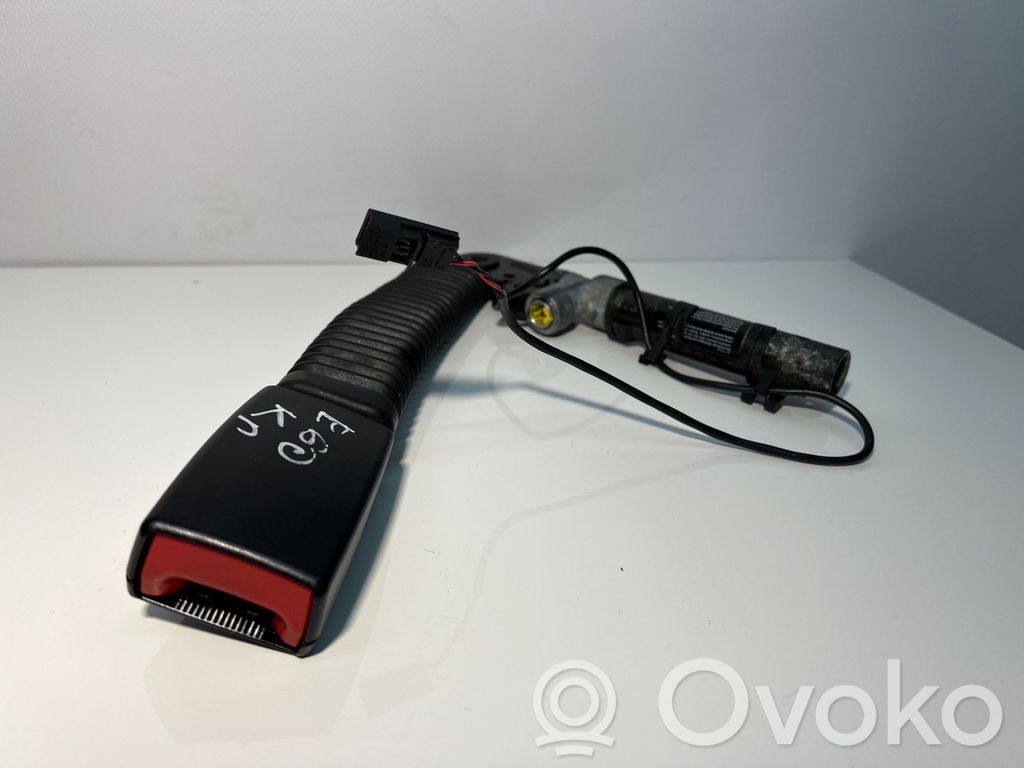 BMW 5 E60 E61 Sagtis diržo priekinė 