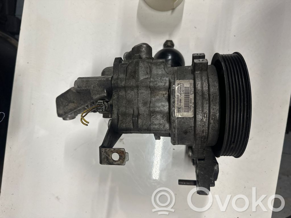 Power steering pump   676894002G,61289,LH2113337