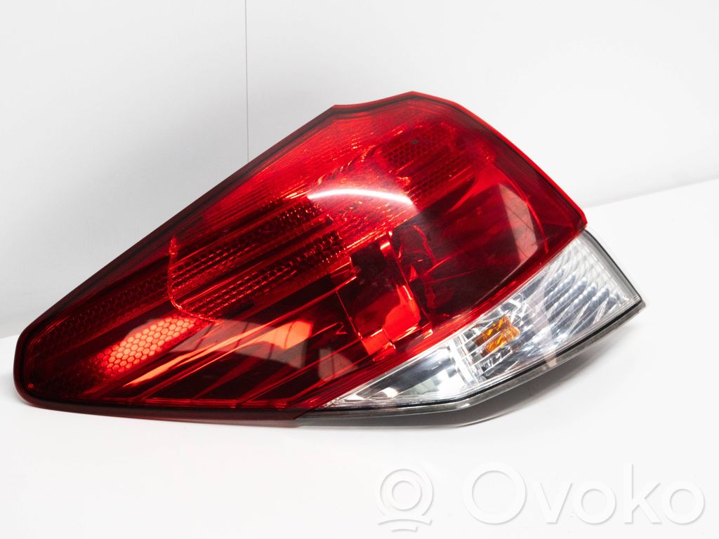 Subaru Outback Lampa tylna 