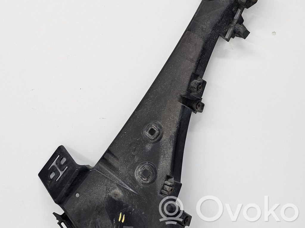 Audi Q7 4L Front bumper mounting bracket 