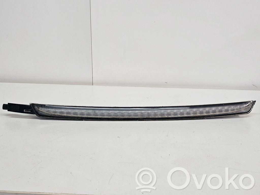 BMW 3 E46 Third/center stoplight 