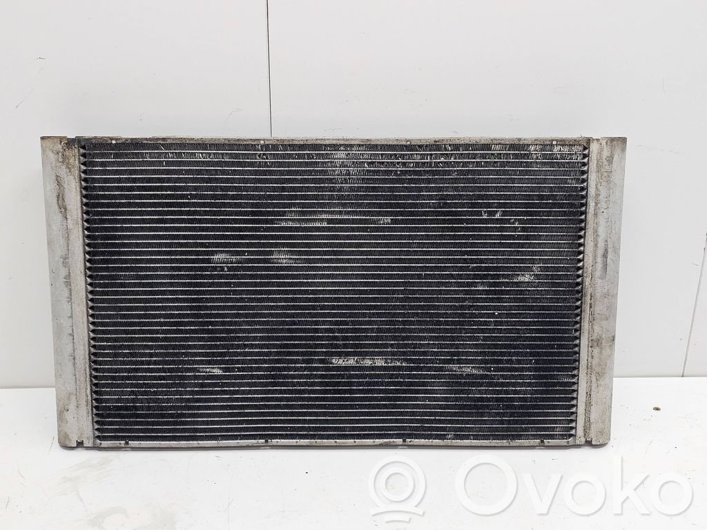 BMW 7 E65 E66 Aušinimo skysčio radiatorius 