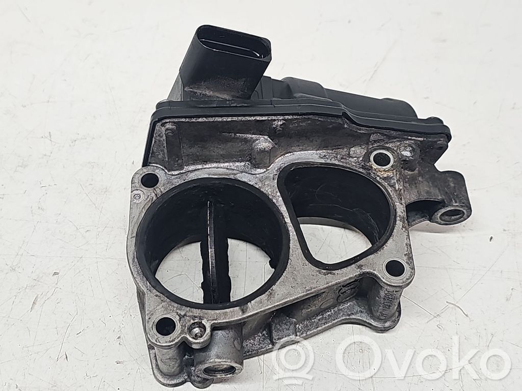 Audi A4 S4 B8 8K Droseļvārsts 