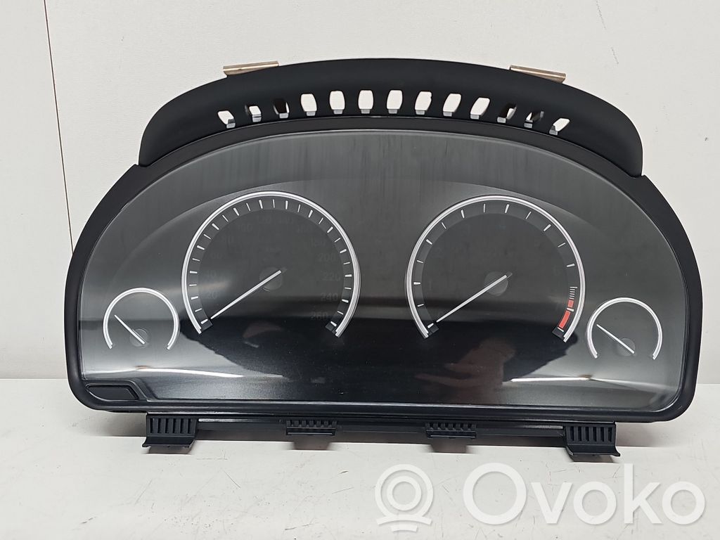 BMW 7 F01 F02 F03 F04 Licznik / Prędkościomierz 