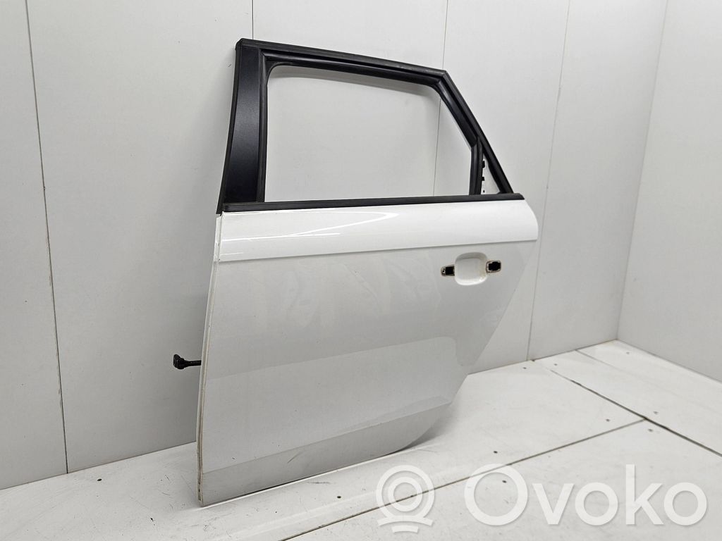 Audi A4 S4 B8 8K Galinės durys 