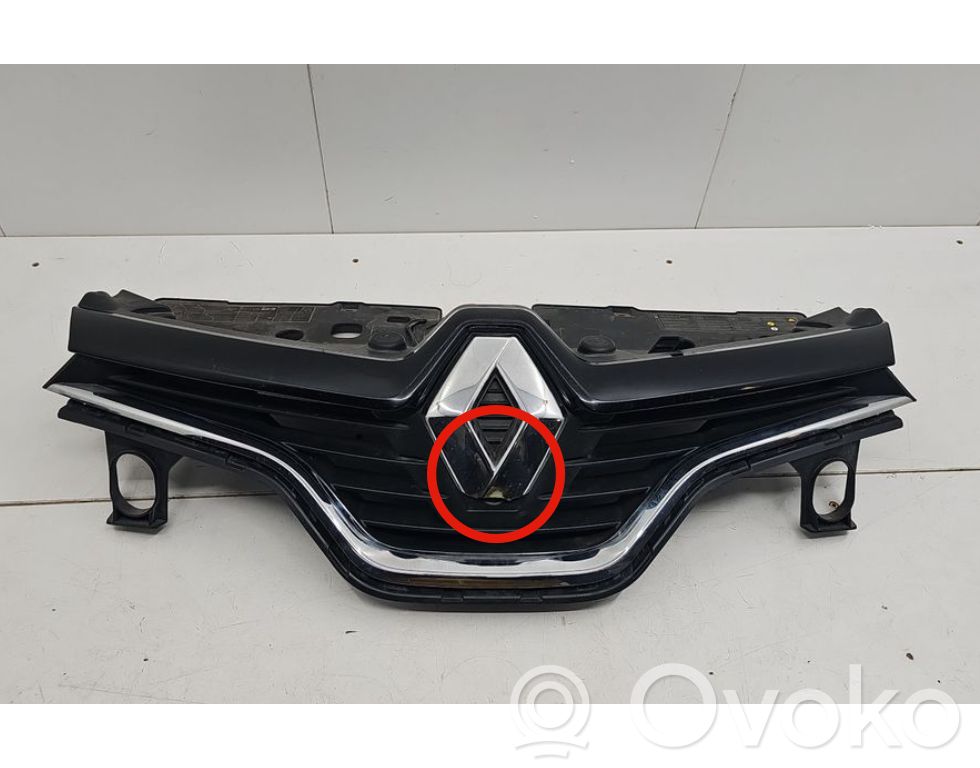 Renault Captur Etusäleikkö 