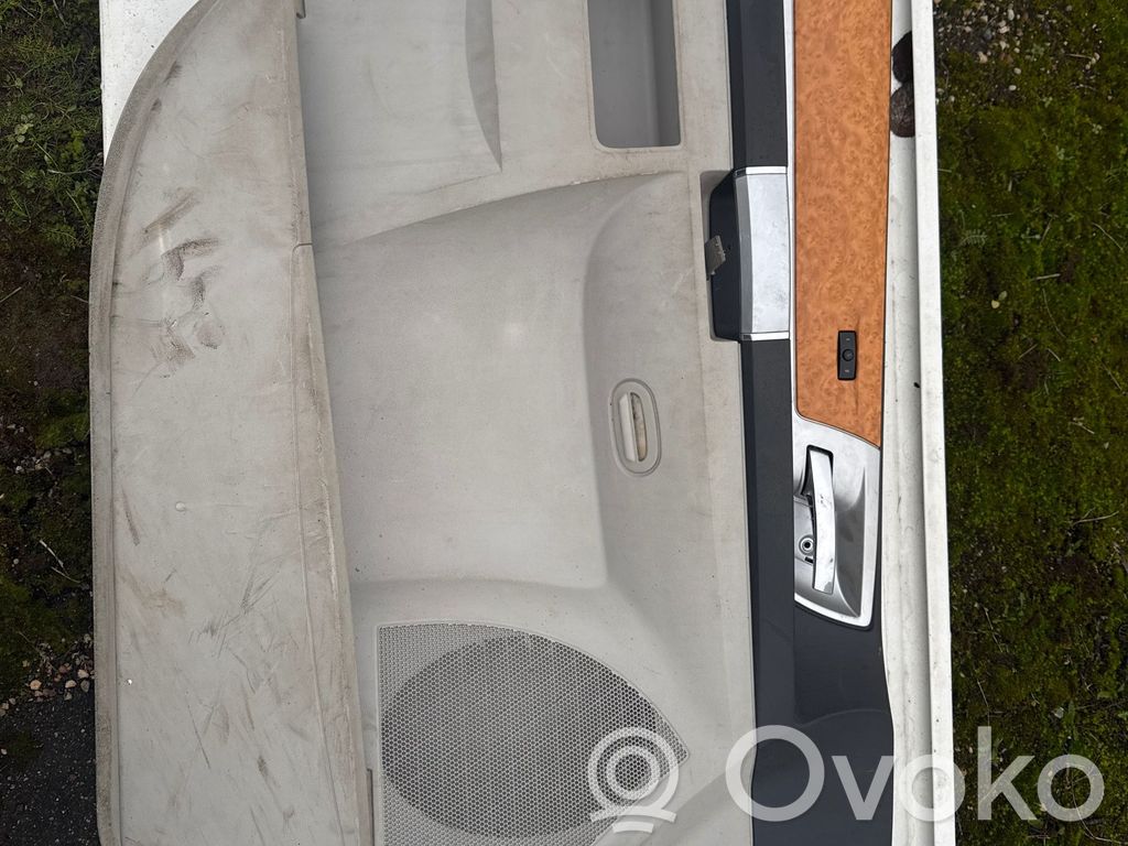 Chrysler Grand Voyager V Inne elementy wykończeniowe drzwi przednich 