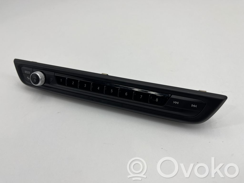 BMW 1 F40 Sound control switch 