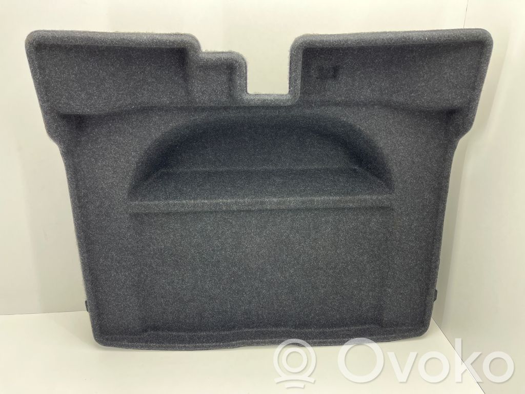 Volvo XC40 Rivestimento vano della ruota di scorta 