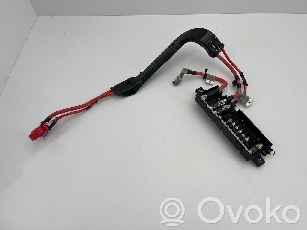 Jaguar XE Cableado positivo 