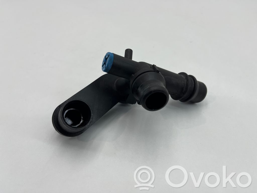 BMW Z4 E85 E86 Engine coolant pipe/hose 