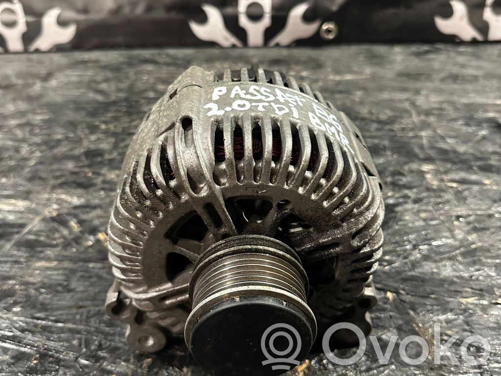 Volkswagen PASSAT B6 Generator/alternator 