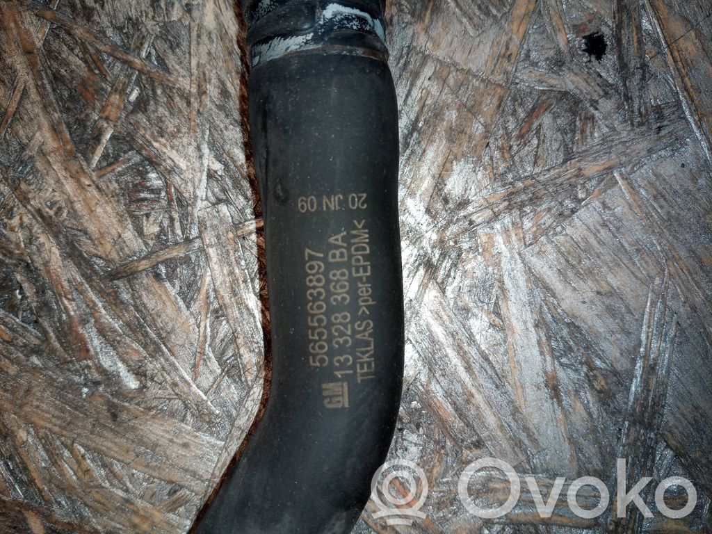 Engine coolant pipe/hose   13328368,565563897