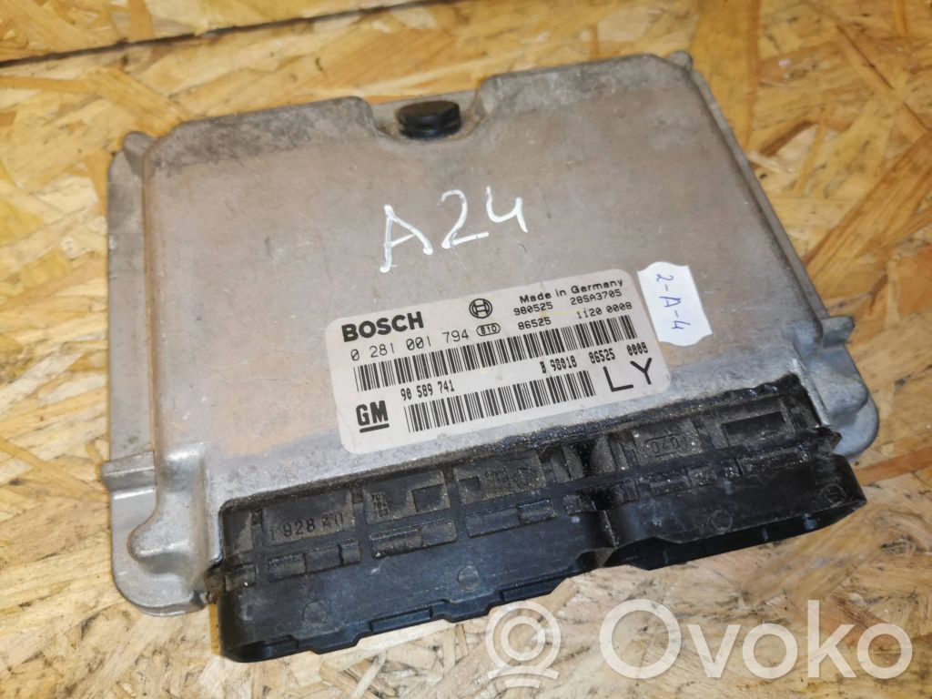 Opel Frontera B Engine control unit/module 
