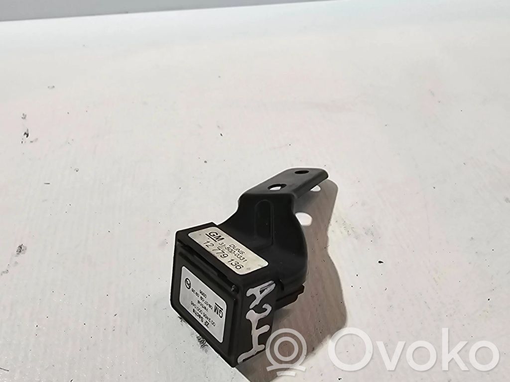 Opel Astra J Kitas daviklis 