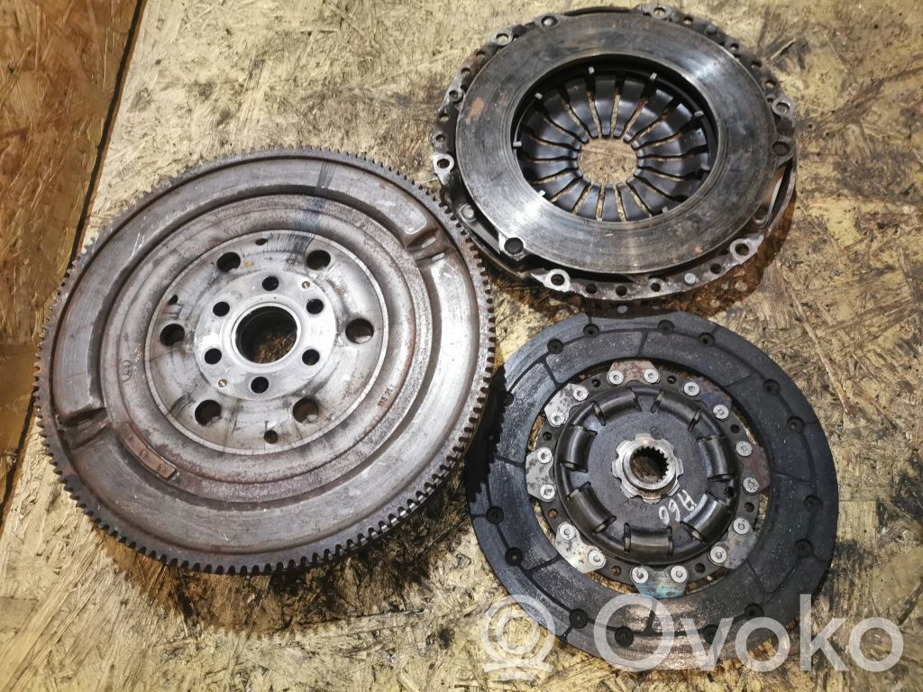 Opel Astra H Sprzęgło / Komplet 