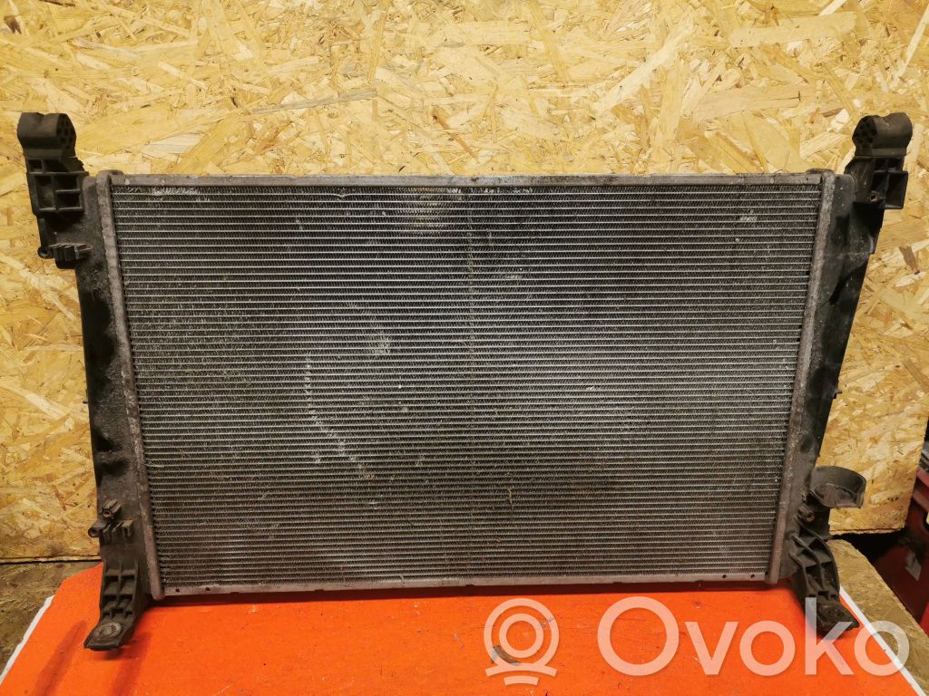 Opel Corsa D Wasserkühler 