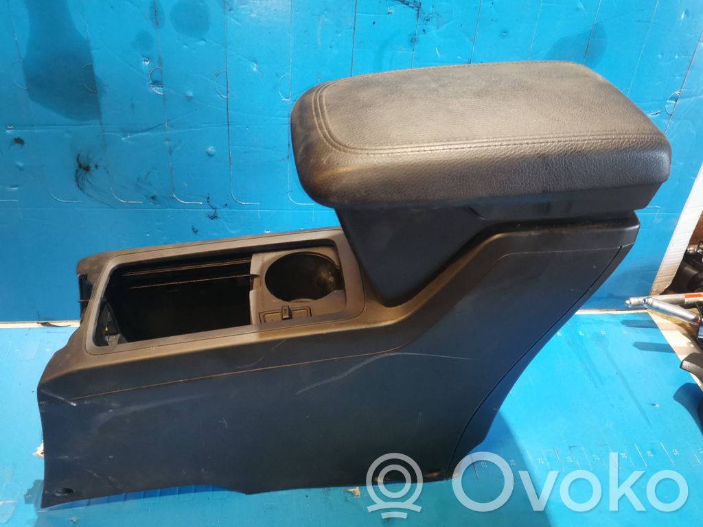Opel Antara Armrest 