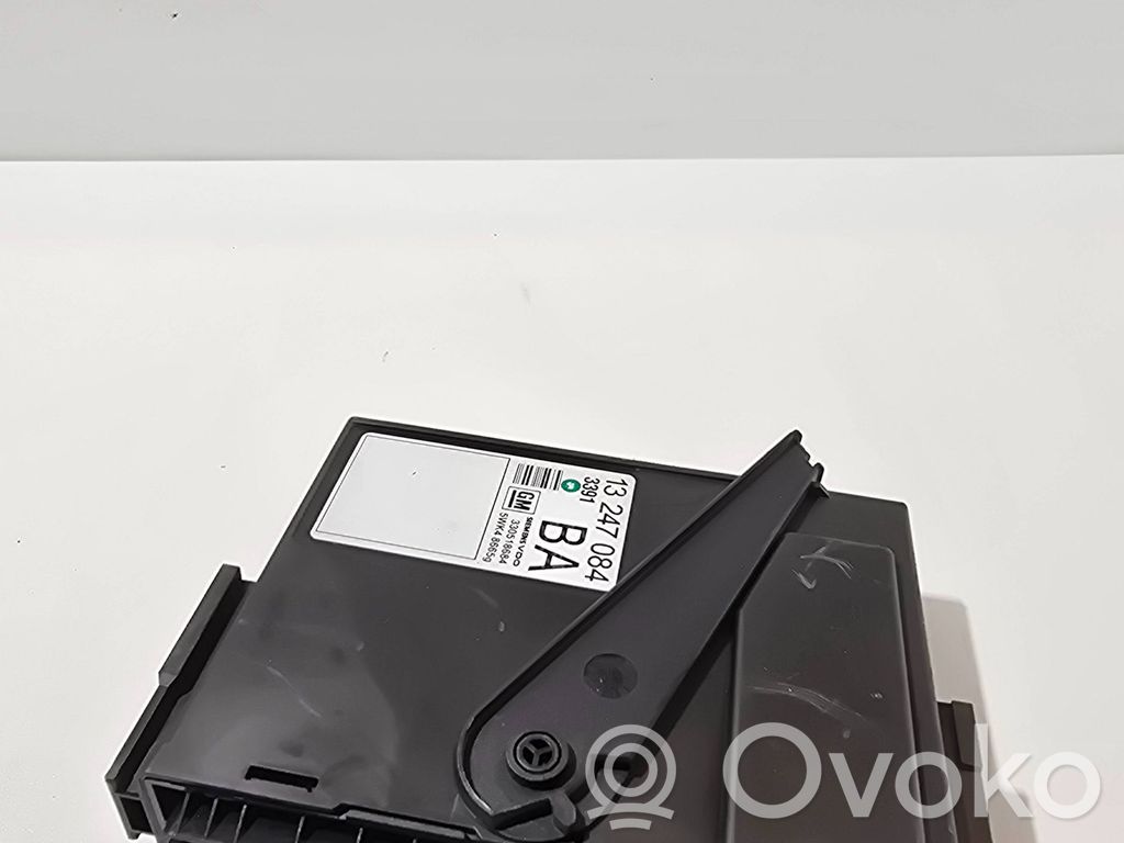 Opel Combo C Comfort/convenience module 