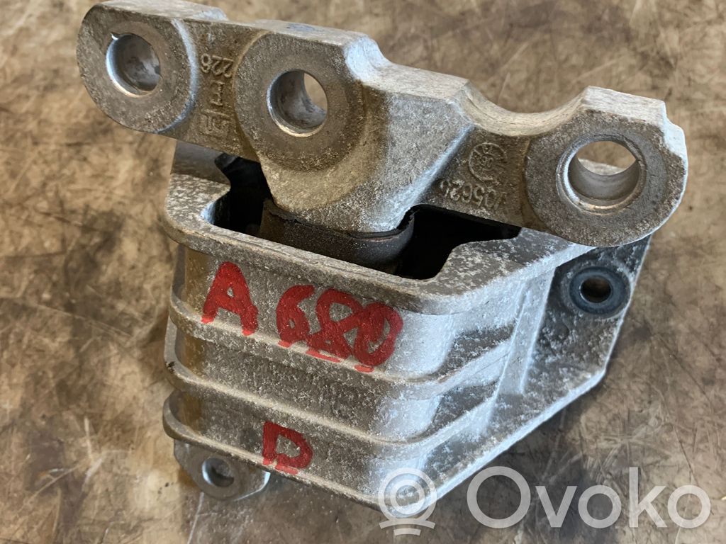 Opel Vectra C Engine mount bracket 
