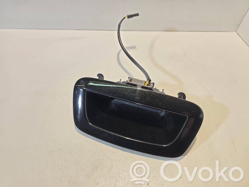 Opel Mokka X Uchwyt / Rączka zewnętrzna otwierania klapy tylnej / bagażnika 